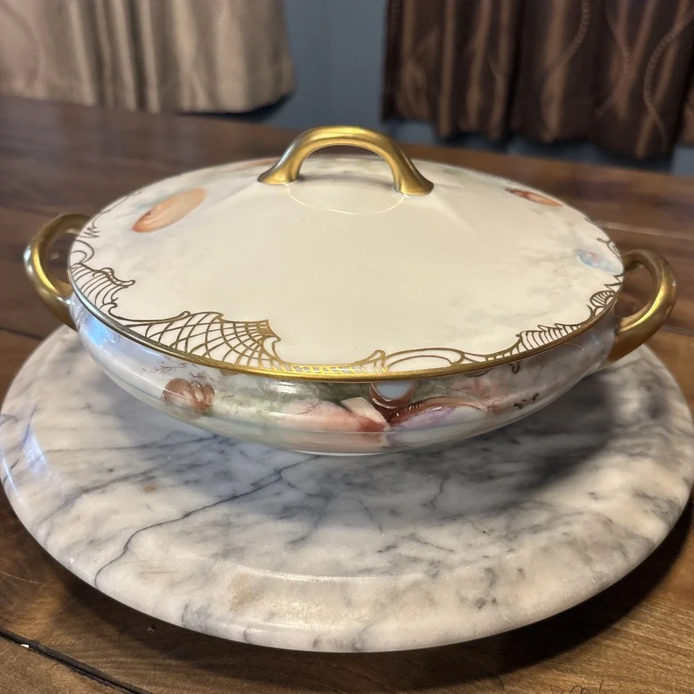 VTG Bavaria Favorite Hand Painted Round Covered Serving Vegetable Dish 8